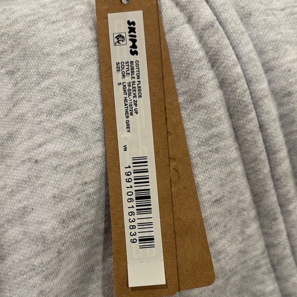 SKIMS Gray Cropped Bubble Sleeve Hoodie - Picture 4 of 4